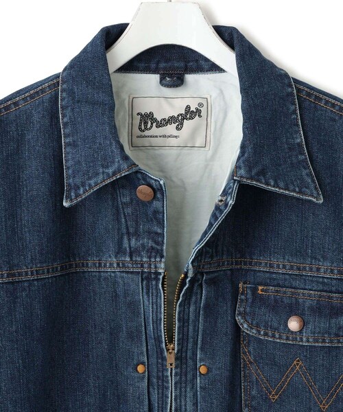 ADAM ET ROPE'(アダムエロペ)の「【PILLINGS x WRANGLER】DENIM JACKET(デニムジャケット・レディース・ブルー・M/S)」の10枚目の写真