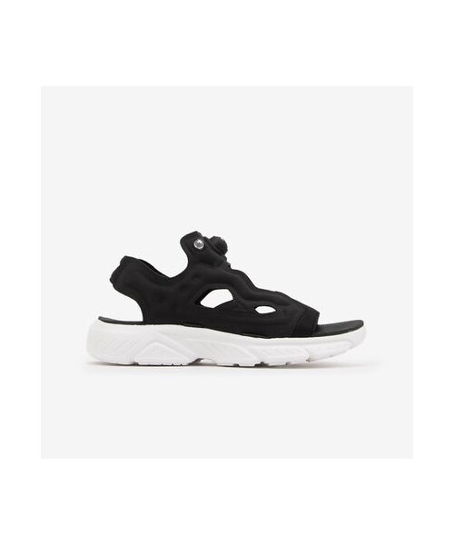 Reebok(リーボック)の「インスタ ポンプフューリー サンダル / INSTAPUMP FURY SANDAL (サンダル・メンズ・100251111/100251112/100251113/100251110・220 (22.0cm)/230 (23.0cm)/235 (23.5cm)/240 (24.0cm)/250 (25.0cm)/260 (26.0cm)/270 (27.0cm)/280 (28.0cm)/290 (29.0cm)/300 (30.0cm))」の4枚目の写真