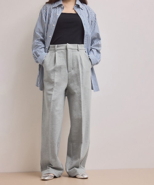 ADAM ET ROPE'(アダムエロペ)の「【WEB限定】スウェットワイドスラックス(スラックス・レディース・ブラック/グレー/キナリ系・36/38)」の7枚目の写真