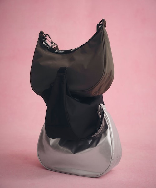 ADAM ET ROPE'（アダムエロペ）の「【LeSportsac for ADAM ET ROPE'】 PH N/S CONV HOBO (SHINE)（ショルダーバッグ・レディース・シルバー・F）」の9枚目の写真