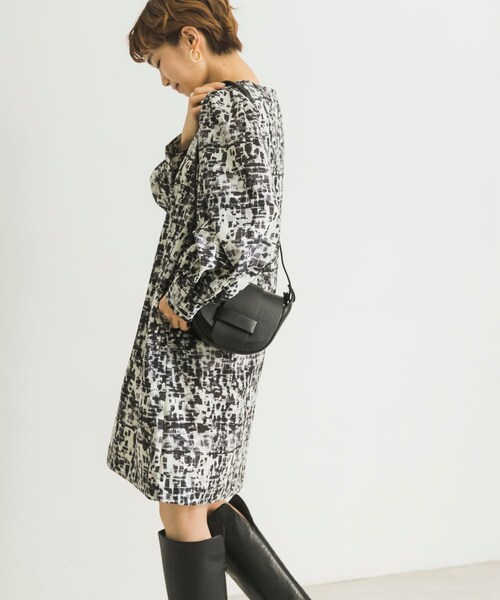 URBAN RESEARCH（アーバンリサーチ）の「アートチェック柄チュニックワンピース（チュニック・レディース・BROWN系/BLACK系・FREE）」の2枚目の写真