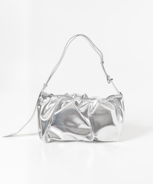 THE GOODLAND MARKET（ザグッドランドマーケット）の「ALICE MARTHA　ERIN（ショルダーバッグ・レディース・0 BLACK/71 SILVER/A OLIVE/A BRICK・FREE）」の17枚目の写真