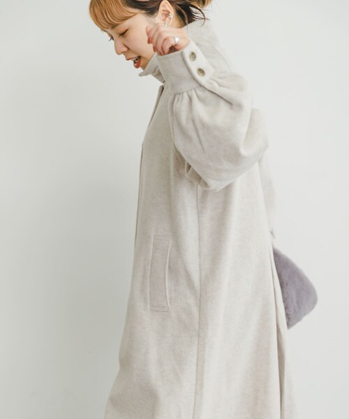 ITEMS URBANRESEARCH（アイテムズ アーバンリサーチ）の「スタンドカラーコート（ステンカラーコート・レディース・L.BEG/BLK/OLV・FREE）」の13枚目の写真