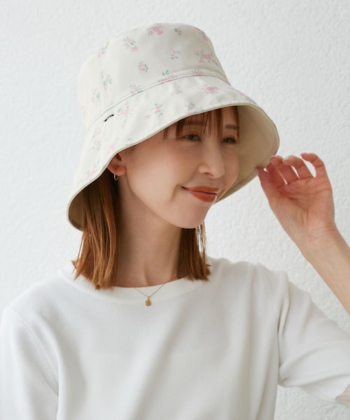 ROPE' PICNIC（ロペピクニック）の「【UVカット・前後2WAY】マルチウェイフラワーリバーシブルハット（ハット・レディース・ブラック/キナリ・F）」の10枚目の写真