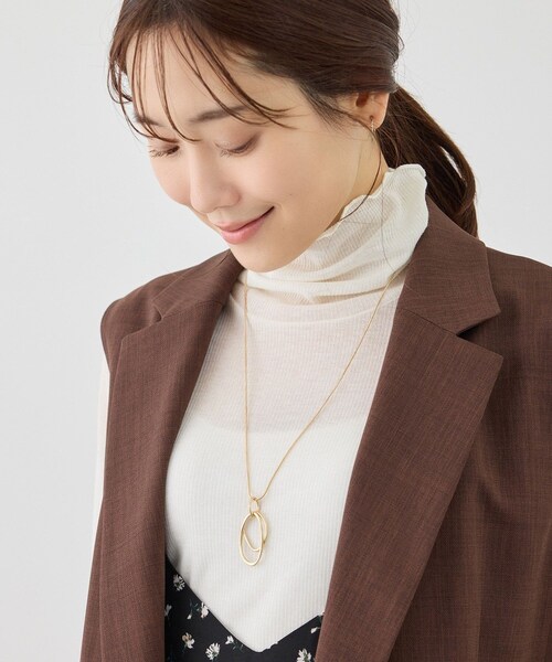 ROPE' PICNIC（ロペピクニック）の「変型オーバルトップペンダント（ネックレス・レディース・ゴールド/シルバー・F）」の4枚目の写真