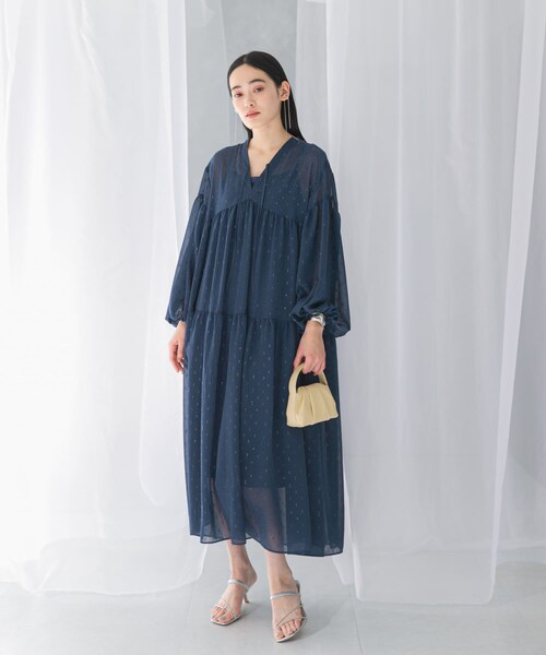 URBAN RESEARCH ROSSO（アーバンリサーチロッソ）の「カットジャガードティアードワンピース（ワンピース・レディース・BLUE/BLACK・FREE）」の16枚目の写真