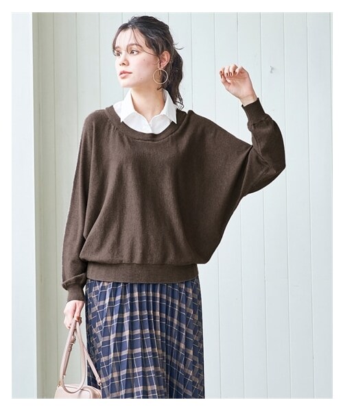 nissen（ニッセン）の「優しい肌触りのシャツ衿レイヤード風ドルマンニット（ニット/セーター・レディース・チャコールグレー/ネイビー/くすみグリーン・L/LL/3L/4L/5L/6L/8L/10L）」の5枚目の写真