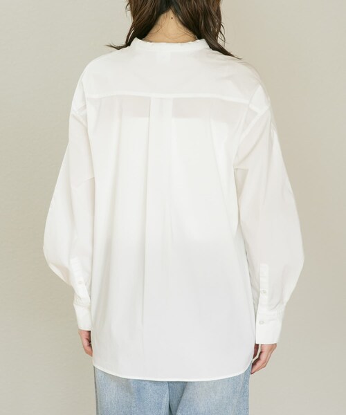 URBAN RESEARCH ROSSO（アーバンリサーチロッソ）の「YENN　PADDED COLLAR SHIRTS（シャツ/ブラウス・レディース・OWHITE/SAX・FREE）」の12枚目の写真