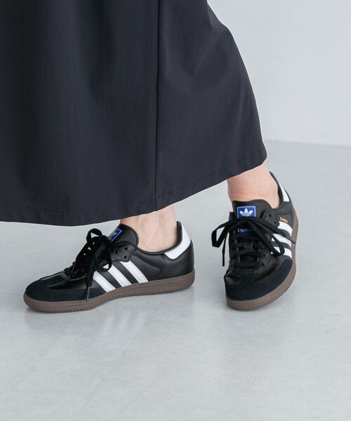 URBAN RESEARCH（アーバンリサーチ）の「adidas　SAMBA OG（スニーカー・レディース・コアブラック・23.5/24/24.5/25）」の4枚目の写真