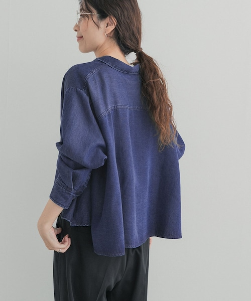 URBAN RESEARCH DOORS（アーバンリサーチドアーズ）の「デニム切替ショート丈シャツ 26AW（シャツ/ブラウス・レディース・INDIGO/ONE WASH・Free）」の7枚目の写真