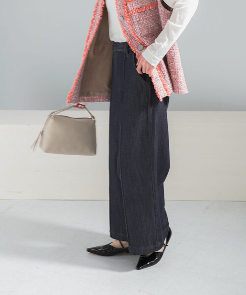 URBAN RESEARCH ROSSO（アーバンリサーチロッソ）の「ピンタックストレッチワイドデニムパンツ（デニムパンツ・レディース・INDIGO・36/38）」の8枚目の写真