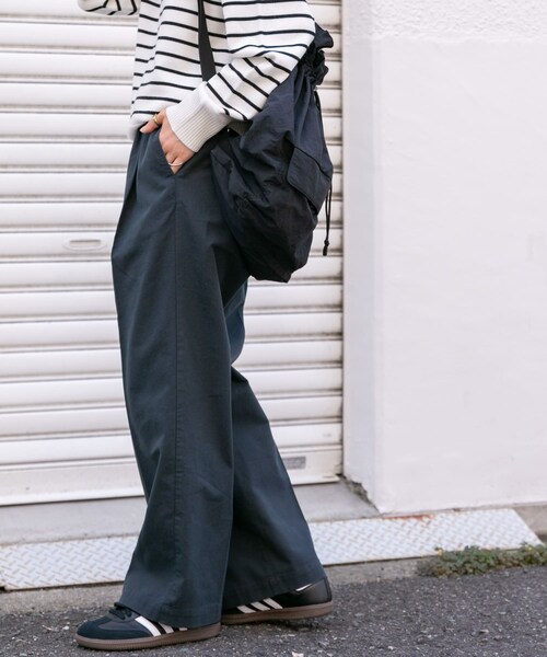 URBAN RESEARCH DOORS（アーバンリサーチドアーズ）の「FORK&SPOON　イージーチノパンツ（チノパンツ・レディース・BEIGE/INK BLACK・1/2）」の7枚目の写真