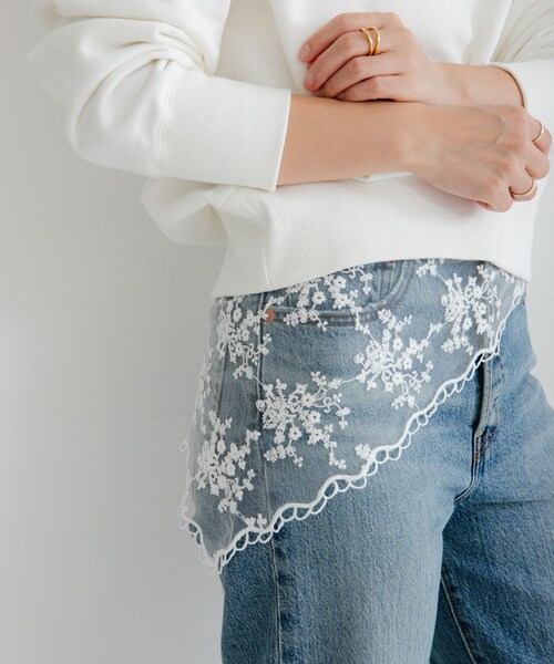 URBAN RESEARCH（アーバンリサーチ）の「レースサンカクスカーフ（バンダナ/スカーフ・レディース・OFF・FREE）」の2枚目の写真