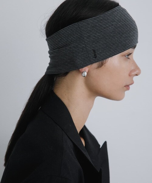 URBAN RESEARCH（アーバンリサーチ）の「decor『デコール』　Border Wide Hairband（ヘアバンド・レディース・CHARCOAL/BROWN・-）」の3枚目の写真