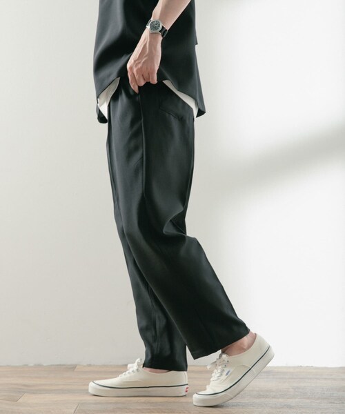 ITEMS URBANRESEARCH(アイテムズ アーバンリサーチ)の「オープンカラーショートスリーブシャツ+センタープレスパンツ セット(セットアップ・メンズ・BLK/GRY/BLU・M/L)」の9枚目の写真
