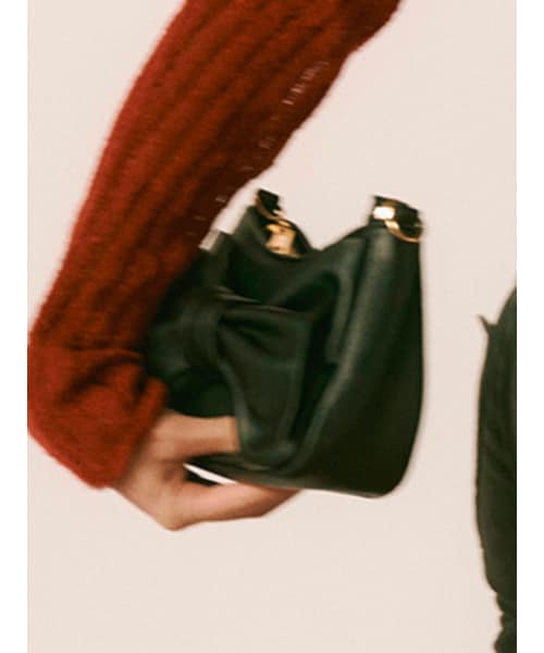 RESEXXY（リゼクシー）の「リボンモチーフバッグ（ショルダーバッグ・レディース・アイボリー/ブラック・F）」の5枚目の写真