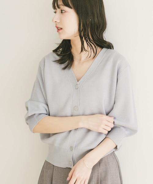 ITEMS URBANRESEARCH(アイテムズ アーバンリサーチ)の「Vネックハーフスリーブニットカーディガン(カーディガン/ボレロ・レディース・SILVER/BRN/L.YEL・Free)」の3枚目の写真