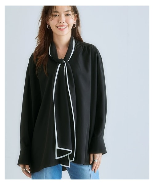 nissen（ニッセン）の「【とろみ素材】配色ボウタイブラウス（防しわ）（シャツ/ブラウス・レディース・黒・M）」の2枚目の写真