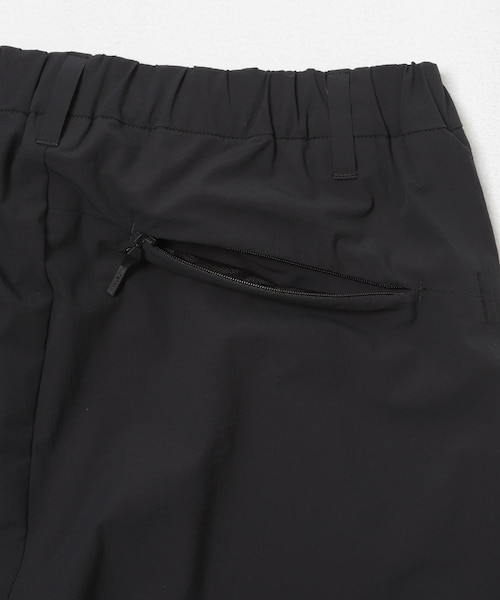 URBAN RESEARCH（アーバンリサーチ）の「Descente　UNTRIMMED MIDDLE PANTS（その他パンツ・メンズ・BK00/NV01・M/L/O）」の5枚目の写真