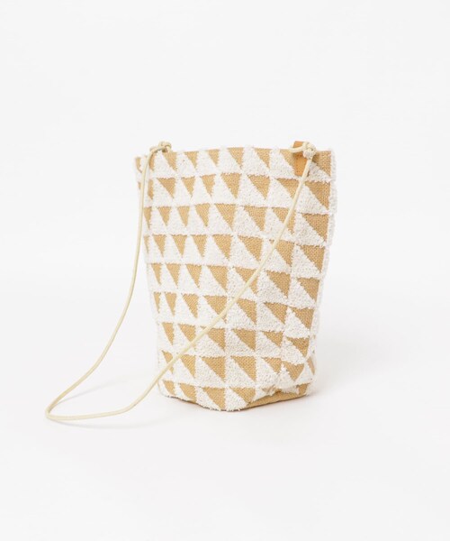 URBAN RESEARCH ROSSO（アーバンリサーチロッソ）の「beej　インドメイドループ柄バッグ（かごバッグ・レディース・WHITE・-）」の5枚目の写真