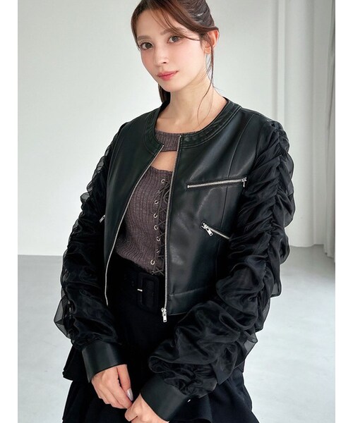 RESEXXY（リゼクシー）の「シアースリーブ合皮ブルゾン（ブルゾン・レディース・アイボリー/チャコールグレー/ブラック・F）」の4枚目の写真