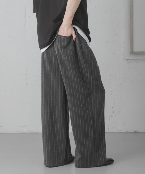 SENSE OF PLACE by URBAN RESEARCH(センスオブプレイスバイアーバンリサーチ)の「ピンストライプタックワイドスラックス(その他パンツ・メンズ・CHARCOAL/BROWN/GREIGE・M/L)」の17枚目の写真