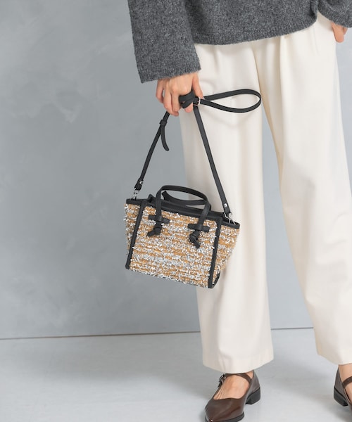 URBAN RESEARCH ROSSO（アーバンリサーチロッソ）の「GIANNI CHIARINI　MISS MARCELLA（ハンドバッグ・レディース・NERO/CAMEL・-）」の12枚目の写真