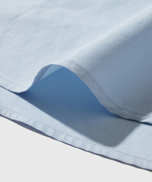 ADAM ET ROPE'(アダムエロペ)の「【AURALEE/オーラリー】WASHED FINX TWILL BIG HALF SLEEVED SHIRT(シャツ/ブラウス・メンズ・ホワイト/キナリ/カーキ/ブルー系・3/4)」の16枚目の写真