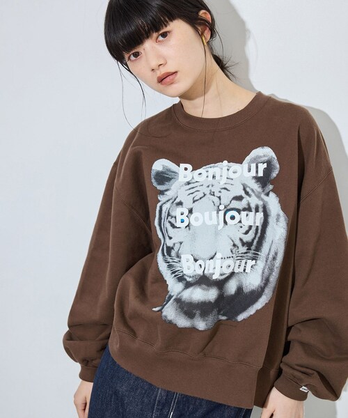 ADAM ET ROPE'（アダムエロペ）の「【Oblada(オブラダ)】別注 TIGER SWEAT（スウェット・レディース・ブラウン/ネイビー・F）」の8枚目の写真