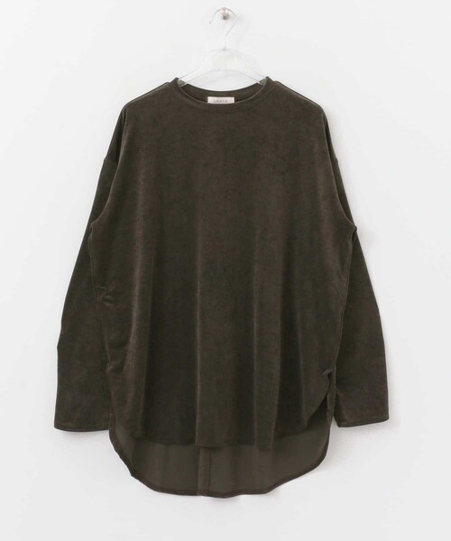 LAATO（ラート）の「SHINY LONG T-SHIRTS（Tシャツ/カットソー・レディース・クリーム/サブレ/チョコレート・FREE）」の11枚目の写真