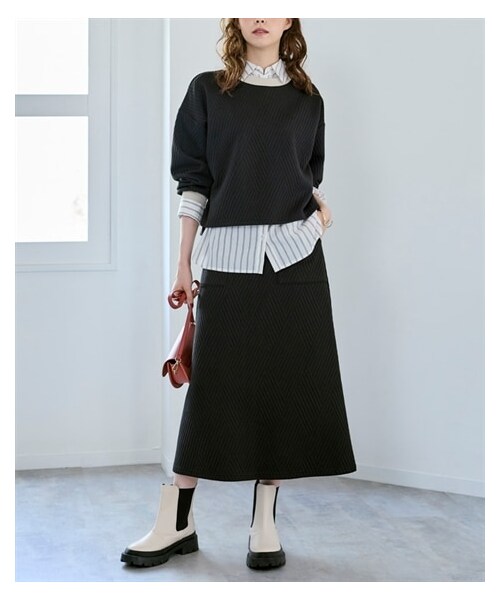 nissen（ニッセン）の「大きいサイズ 配色使いプルオーバー+タイトスカート【セットアップ】（Tシャツ/カットソー・レディース・アイボリー/黒/カーキ・L/LL/3L/4L/5L/6L/8L/10L）」の13枚目の写真