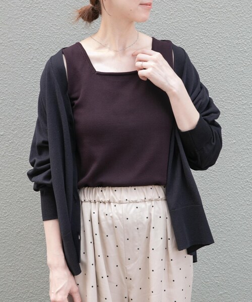 ITEMS URBANRESEARCH(アイテムズ アーバンリサーチ)の「『洗濯可』2WAYニットタンクトップ(ニット/セーター・レディース・OFF/GRN/BLK/BRN/BRD・Free)」の12枚目の写真