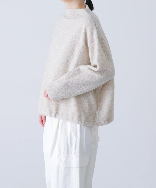かぐれ（カグレ）の「Boa pullover（Tシャツ/カットソー・レディース・BEIGE/CHARCOAL・FREE）」の17枚目の写真
