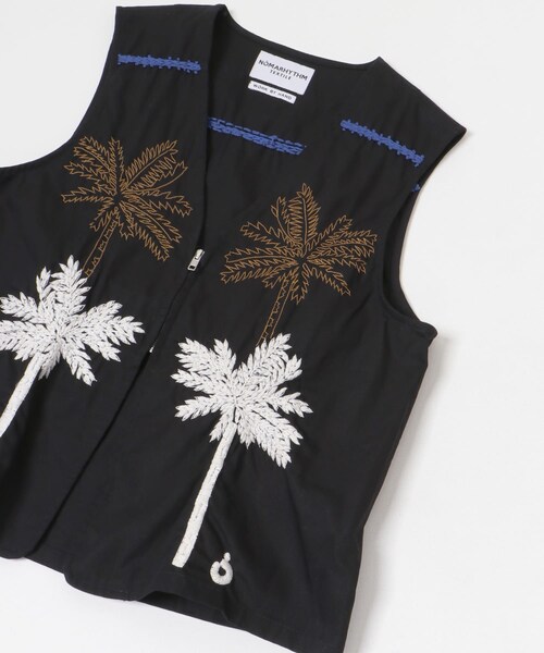 URBAN RESEARCH（アーバンリサーチ）の「NOMARHYTHM TEXTILE　Palm Tree Hand Embroidery Vest（ベスト・レディース・BLACK・1）」の7枚目の写真