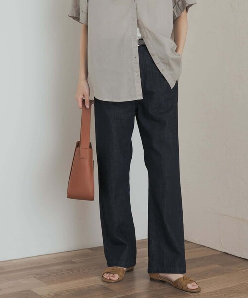 URBAN RESEARCH DOORS（アーバンリサーチドアーズ）の「『3サイズ展開』デニムワイドパンツ（デニムパンツ・レディース・INDIGO/ONE WASH・S/M/L）」の5枚目の写真
