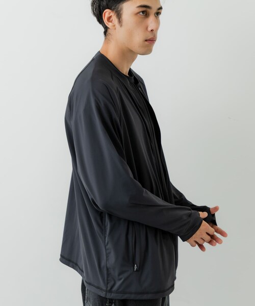 URBAN RESEARCH(アーバンリサーチ)の「『別注』NANGA×URBAN RESEARCH RASH GUARD BLOUSON(ブルゾン・メンズ・BLACK/CHARCOAL・M/L)」の6枚目の写真