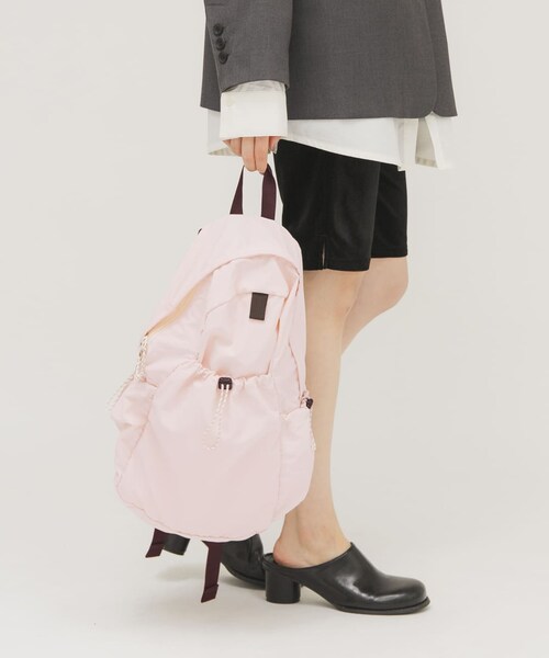 KBF（ケイビーエフ）の「アウトポケットナイロンバックパック（バックパック/リュック・レディース・PINK/BEIGE/BLACK・One）」の12枚目の写真