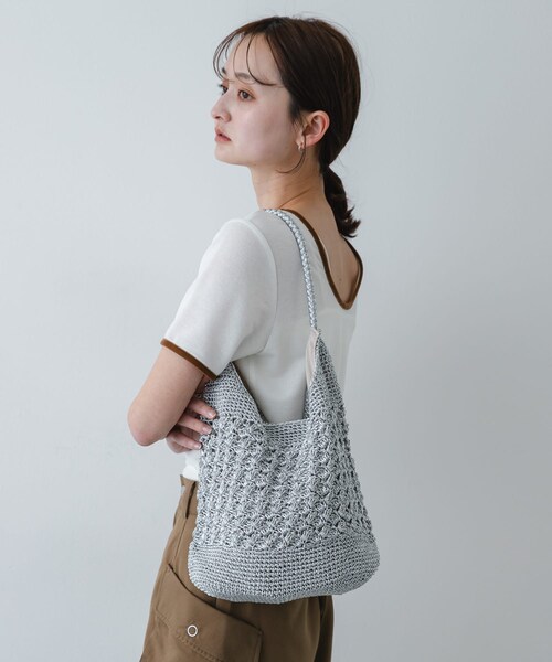 SENSE OF PLACE by URBAN RESEARCH（センスオブプレイスバイアーバンリサーチ）の「メタリックヤーンバッグ（かごバッグ・レディース・SILVER/NAVY/BROWN/MIX・One）」の17枚目の写真