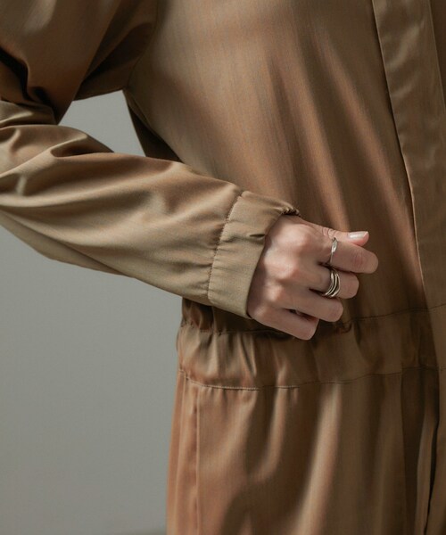 ADAM ET ROPE'(アダムエロペ)の「【J'aDoRe・店舗限定】【Gabriela Coll Garments】LORO PIANA OVERALL(つなぎ/オールインワン・レディース・キャメル・1)」の16枚目の写真