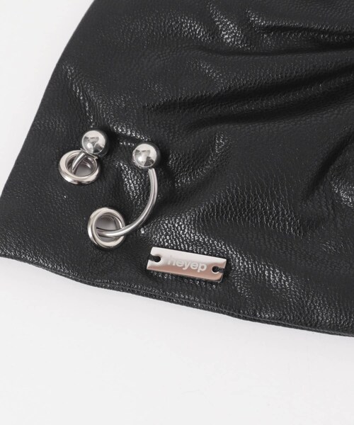 URBAN RESEARCH ROSSO（アーバンリサーチロッソ）の「heyep　F Leather Piercing Scrunchie（ヘアゴム・レディース・BLACK・-）」の6枚目の写真