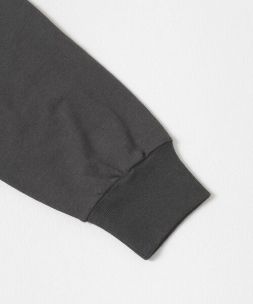 URBAN RESEARCH（アーバンリサーチ）の「A PRESSE　Cashmere Blend L/S T-Shirt（Tシャツ/カットソー・メンズ・CHARCOAL・2/3/4）」の6枚目の写真