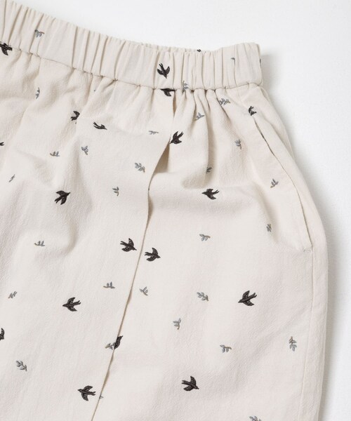 かぐれ（カグレ）の「ツバメ刺繍ラップスカート（スカート・レディース・IVORY/BLACK・Free）」の18枚目の写真