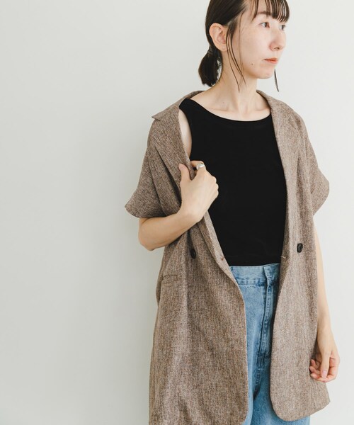ITEMS URBANRESEARCH（アイテムズ アーバンリサーチ）の「シアーベロアスクエアタンクトップ（タンクトップ・レディース・BEG/BLK/BRD・FREE）」の6枚目の写真