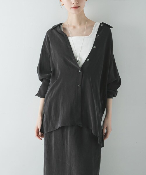 URBAN RESEARCH(アーバンリサーチ)の「スクエアネックタンクトップ(タンクトップ・レディース・WHITE/BLACK/BROWN・Free)」の8枚目の写真