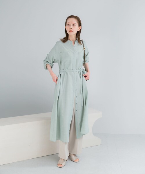 URBAN RESEARCH ROSSO（アーバンリサーチロッソ）の「ウォッシャブルリネンライクシャツワンピース（ワンピース・レディース・L/BEIGE/MINT/NAVY・Free）」の2枚目の写真