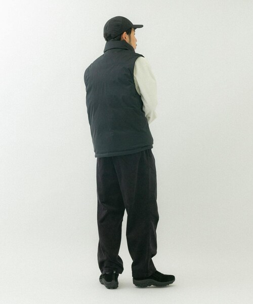 EKAL（エカル）の「NANGA　AURORA TEX STAND COLLAR DOWN VEST（その他アウター・メンズ・M.GRY/BLK・M/L）」の8枚目の写真