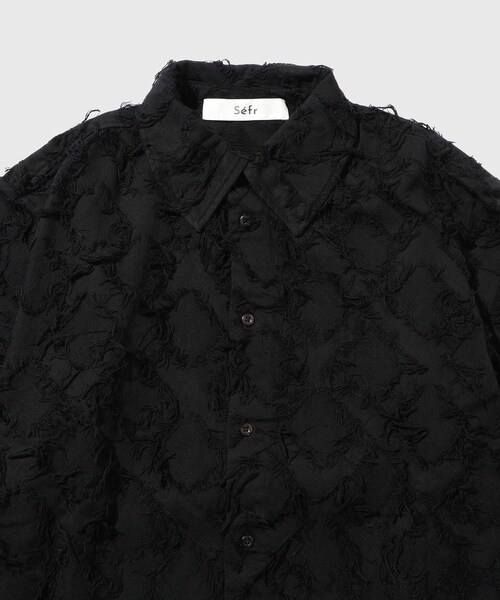 ADAM ET ROPE'（アダムエロペ）の「【Sefr/セファ】WES SHIRT FRINGE（シャツ/ブラウス・メンズ・ブラック・M/S）」の4枚目の写真