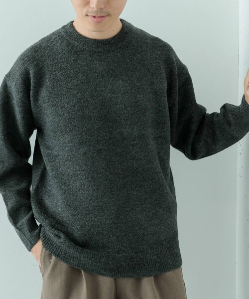 ITEMS URBANRESEARCH（アイテムズ アーバンリサーチ）の「クルーネック メランジニット プルオーバー（ニット/セーター・メンズ・BEG/GRY/CHA/KHK・M/L）」の17枚目の写真