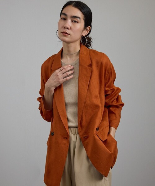 ADAM ET ROPE'（アダムエロペ）の「ラミーシアージャケット［UVケア・洗える・サイズ展開・今から秋まで］（テーラードジャケット・レディース・チャコール/オフホワイト/レンガ系・M/S）」の6枚目の写真