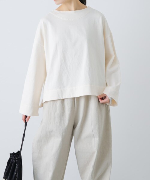 かぐれ（カグレ）の「コットンボートネックカットソー（Tシャツ/カットソー・レディース・IVORY/BLACK/BORDER・Free）」の21枚目の写真